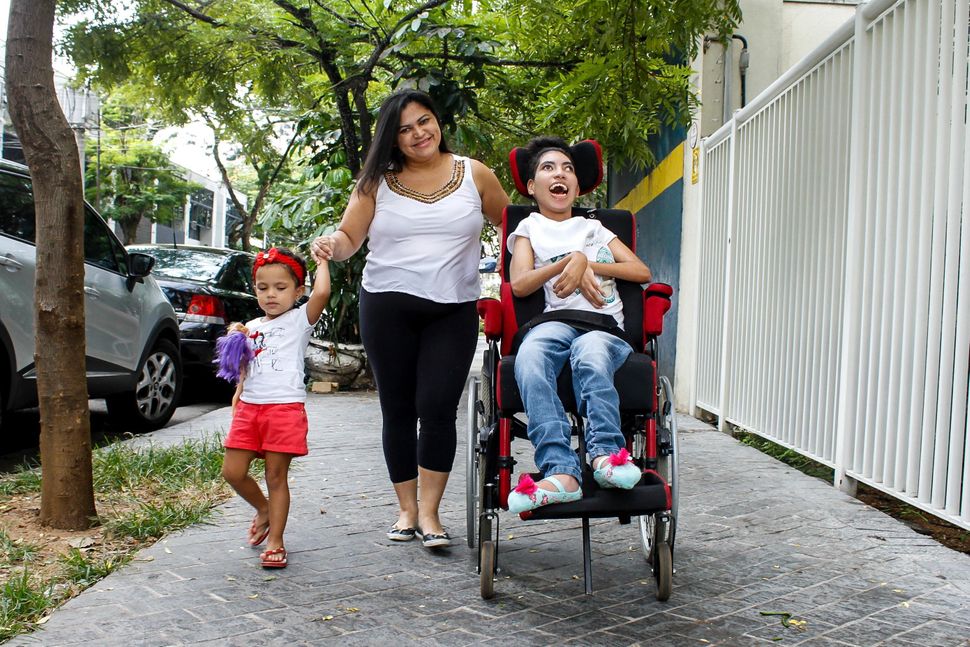 Mulher, mãe e sem trabalho